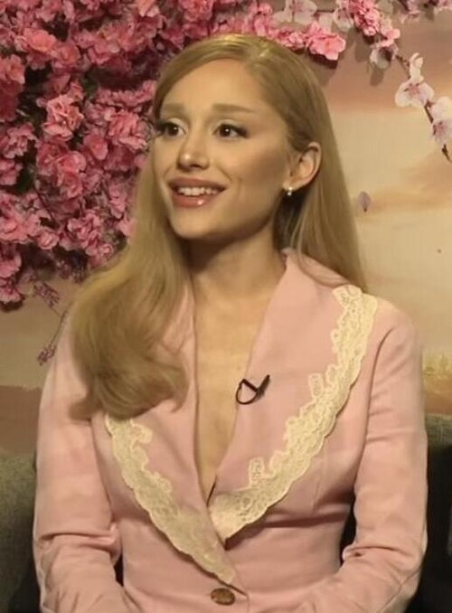 Ariana Grande -  Type